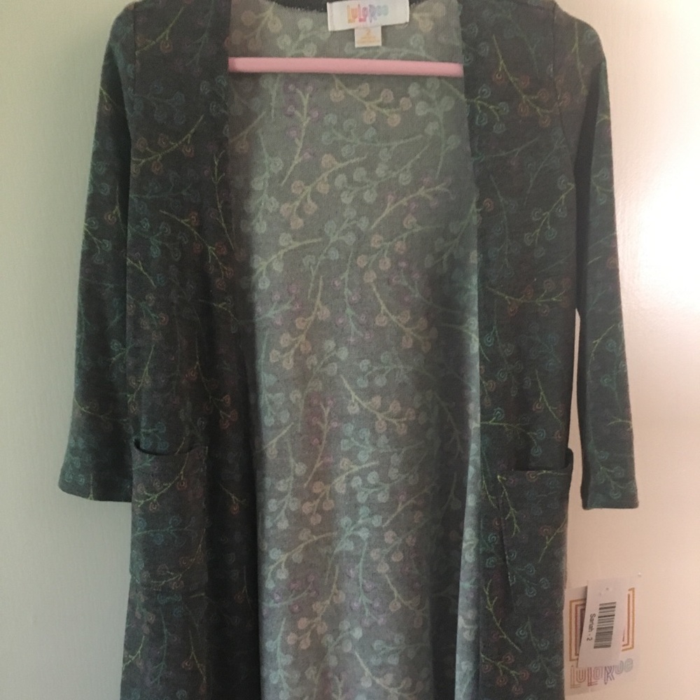 2T BNWT Lularoe sariah